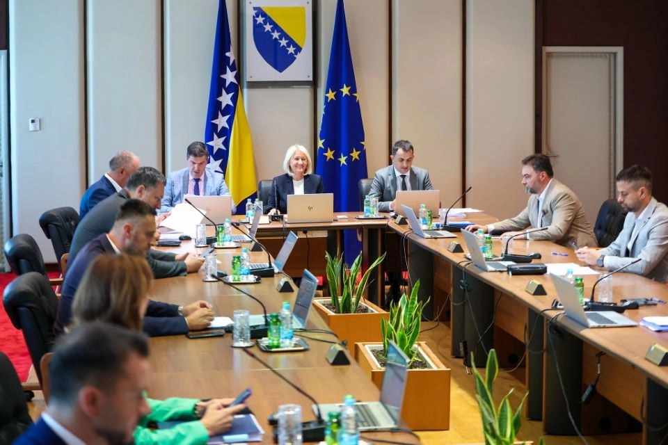 Vijeće ministara usvojilo odluku: Kupuju se američki helikopteri za Oružane snage BiH